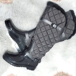 New Michael Kors Quilted Shearling Winter Belted Boots- Size 7- (fits like 8)